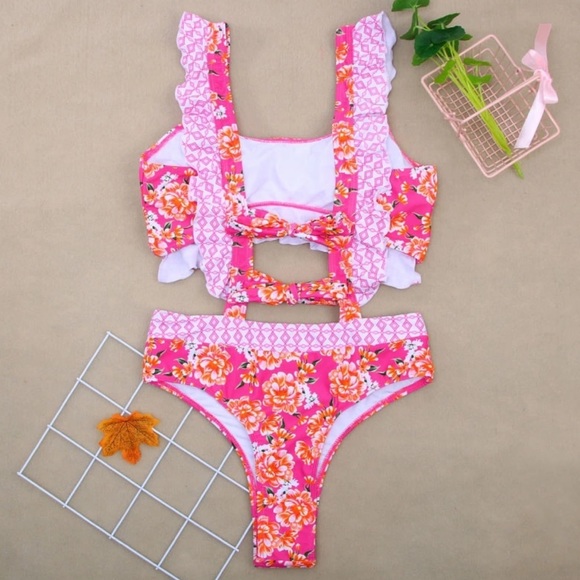 Fuchsia cut-out ruffled floral monokini one piece - Picture 5 of 7